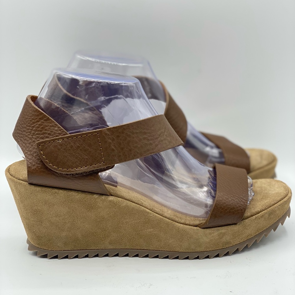 Pedro Garcia Brown Wedge Sandals size 10